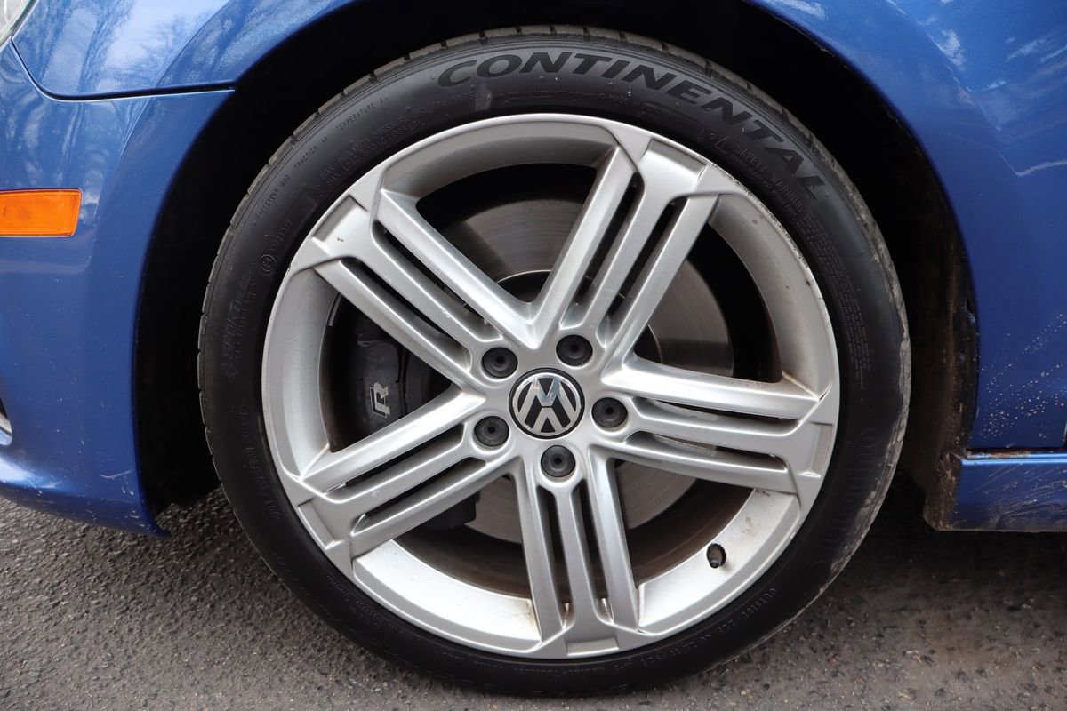 Used 2013 Volkswagen Golf R 2-Door image 39