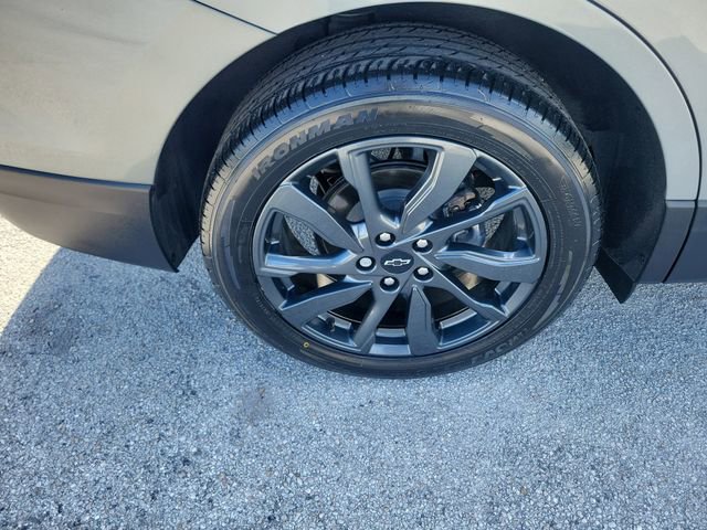 Used 2023 Chevrolet Equinox RS FWD image 7