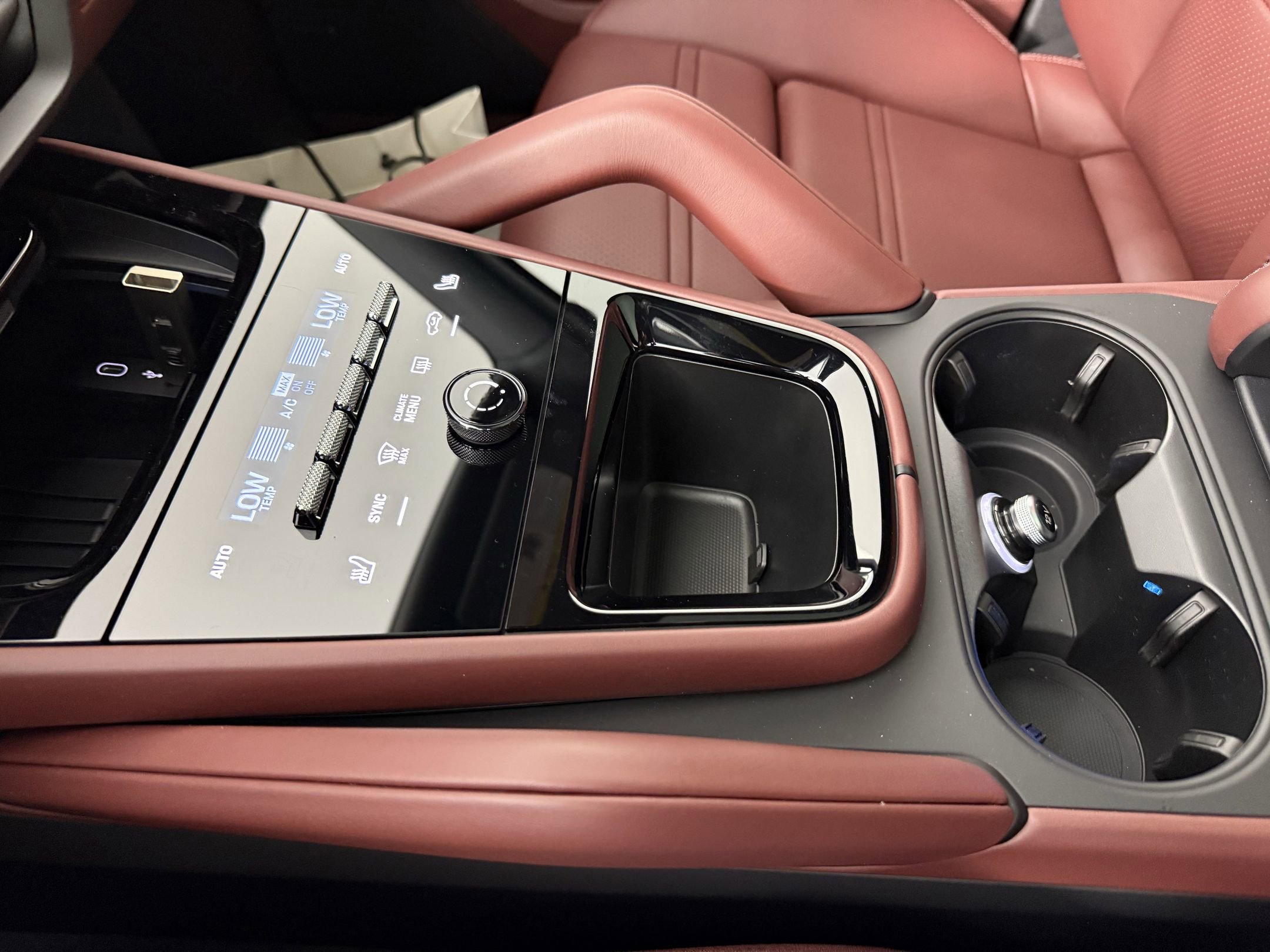 New 2026 Porsche Cayenne S image 29