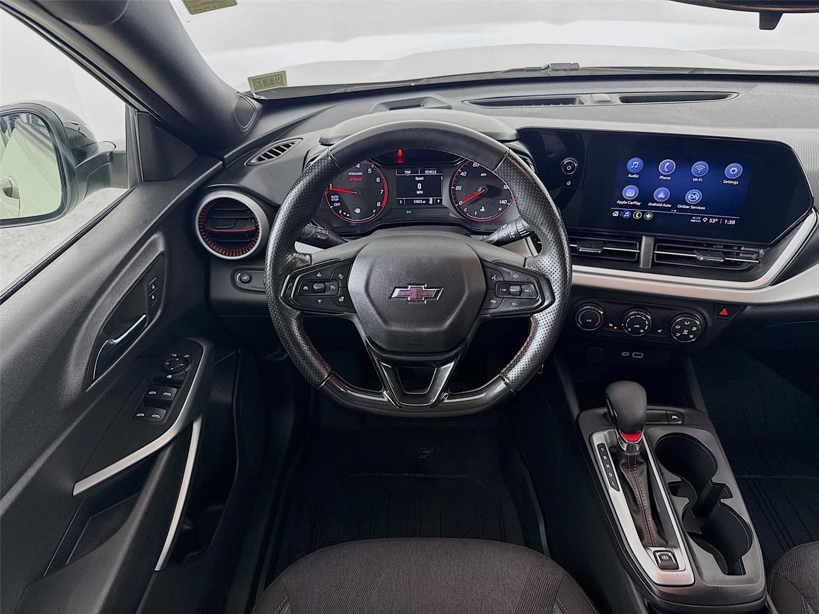 Used 2024 Chevrolet Trax RS w/ Driver Confidence Package image 22