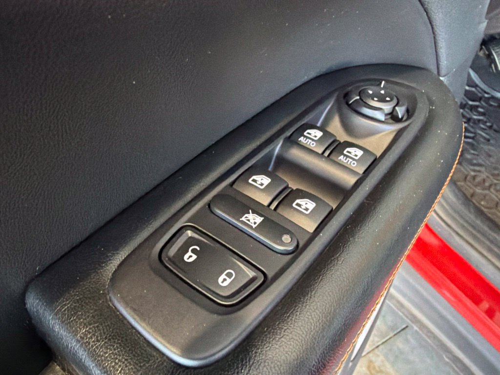 Used 2020 Jeep Compass Limited w/ Rear Convenience Group AWD/4WD image 18