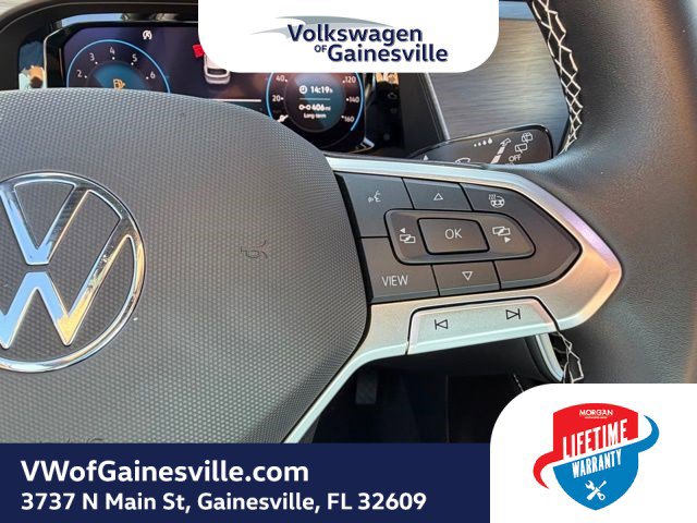 Used 2025 Volkswagen Atlas Cross Sport SE image 24