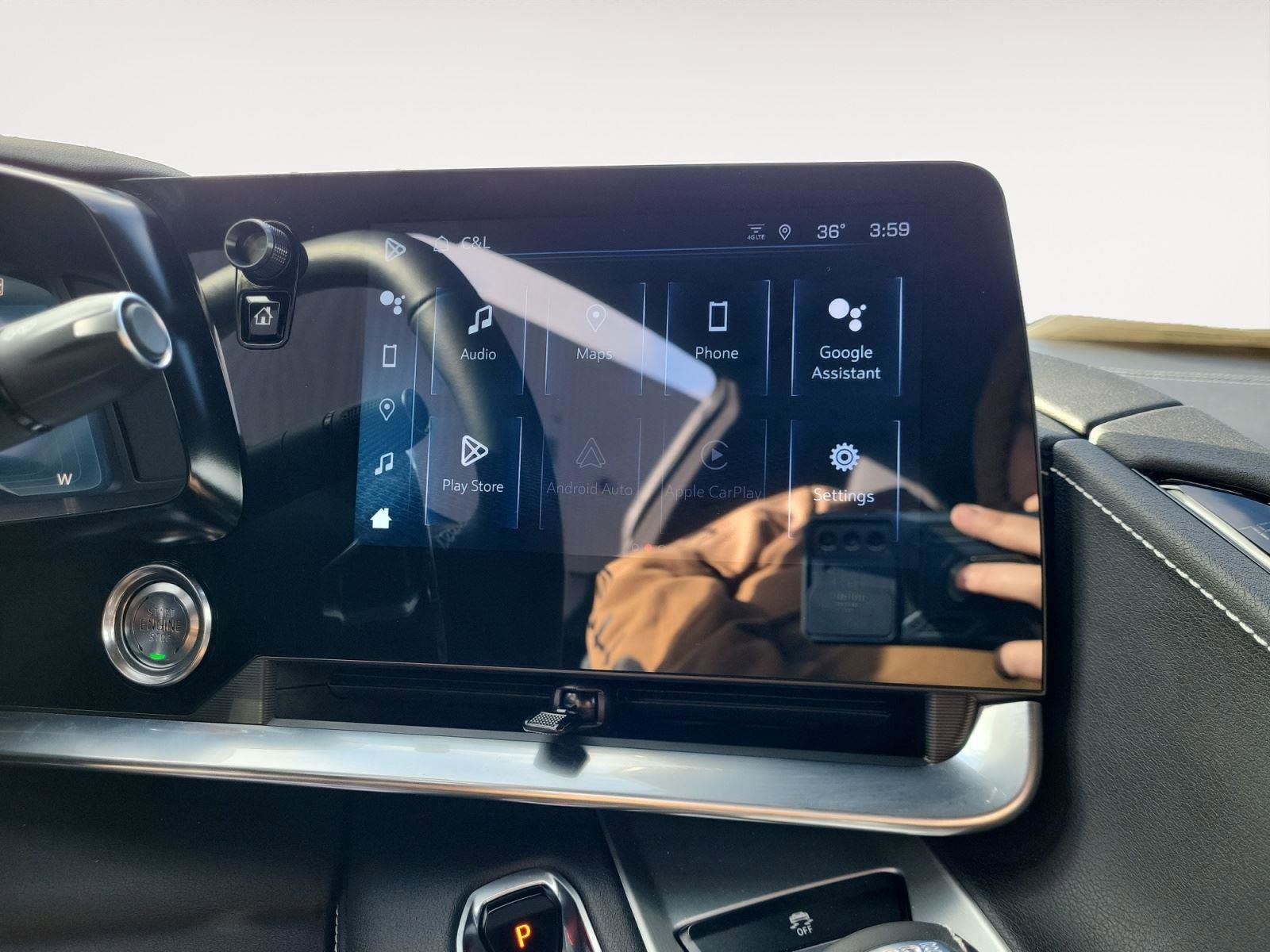 Certified 2024 Chevrolet Corvette Stingray Coupe w/ Body-Color Dual Roof Package image 16