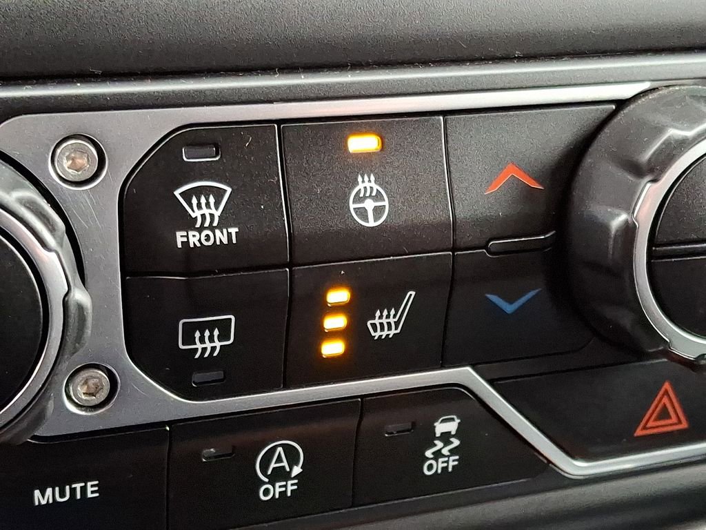 Used 2021 Jeep Gladiator Willys image 25