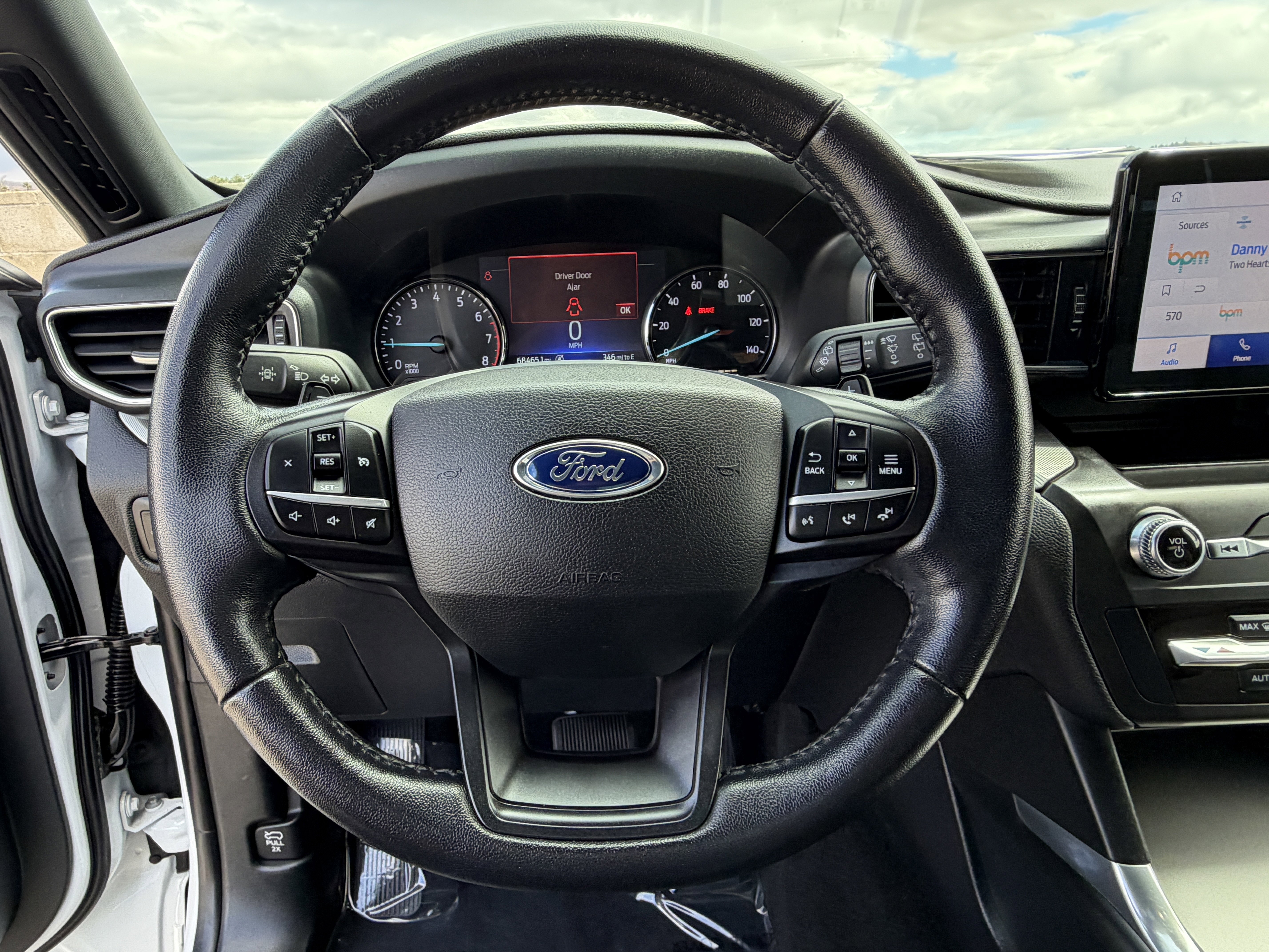 Used 2020 Ford Explorer XLT w/ Equipment Group 202A RWD image 22