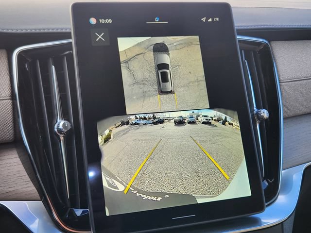 New 2026 Volvo XC90 T8 Plus w/ Protection Package Premier AWD/4WD image 21