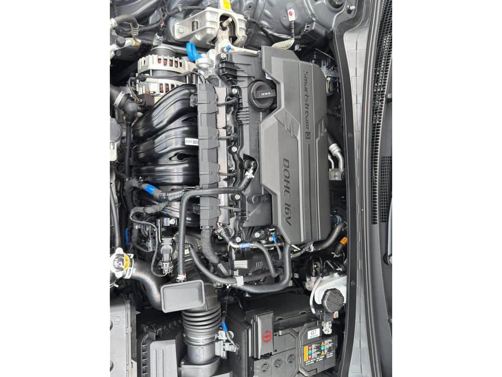Certified 2026 Hyundai Elantra SE w/ Cargo Package FWD image 27