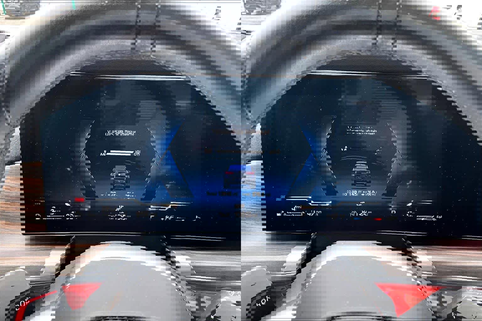 Used 2023 BMW 740i 740i w/ Parking Assistance Package image 25