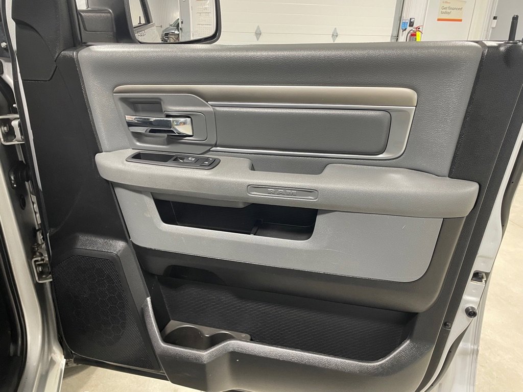 Used 2019 RAM 1500 Big Horn image 28