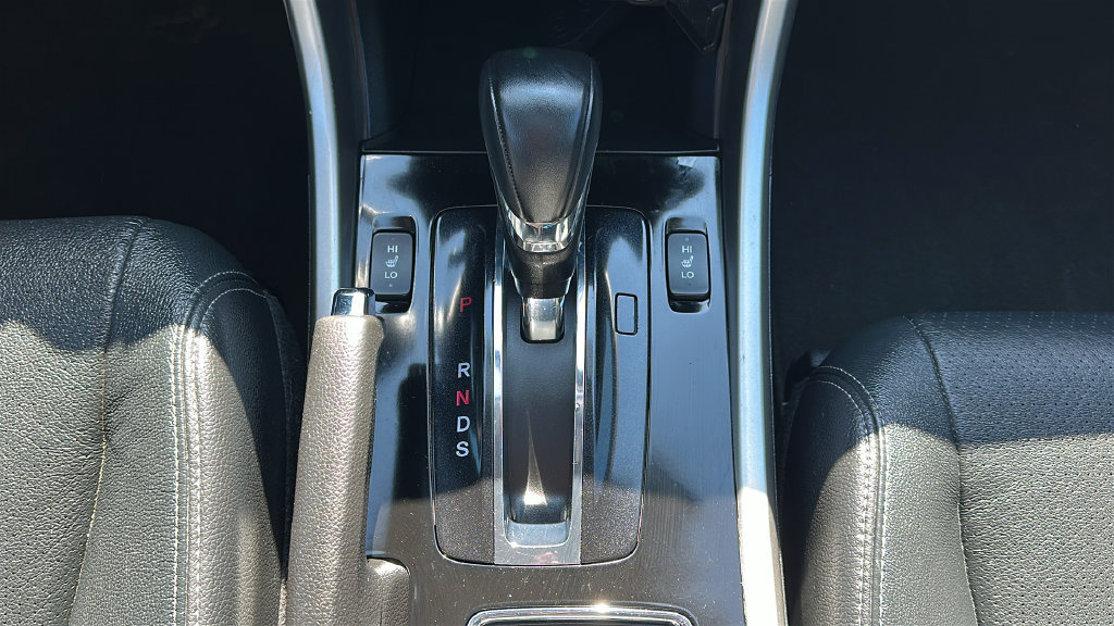 Used 2022 Honda Accord Sport image 28