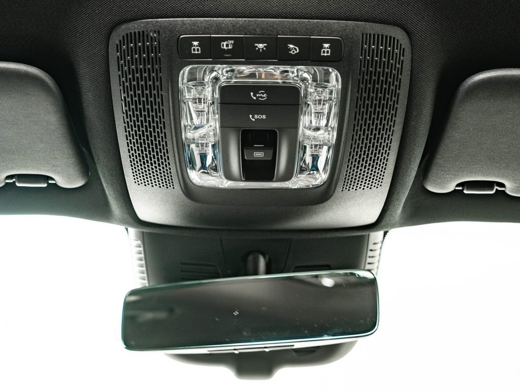 Certified 2024 Mercedes-Benz GLB 250 4MATIC image 41