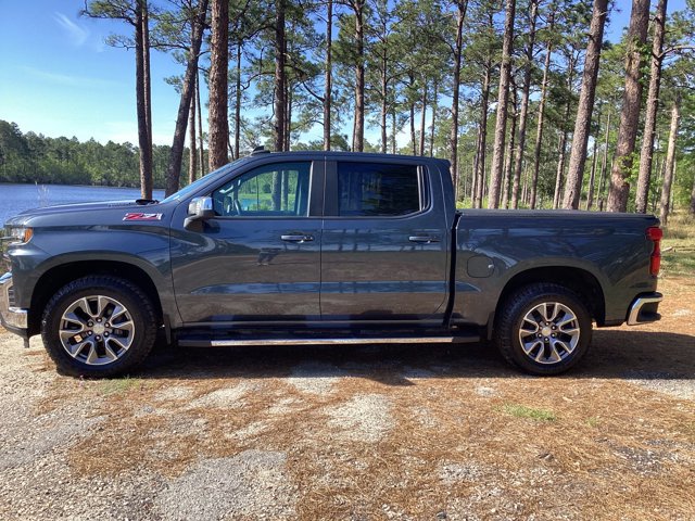 Used 2021 Chevrolet Silverado 1500 LT w/ True North Edition Plus image 2