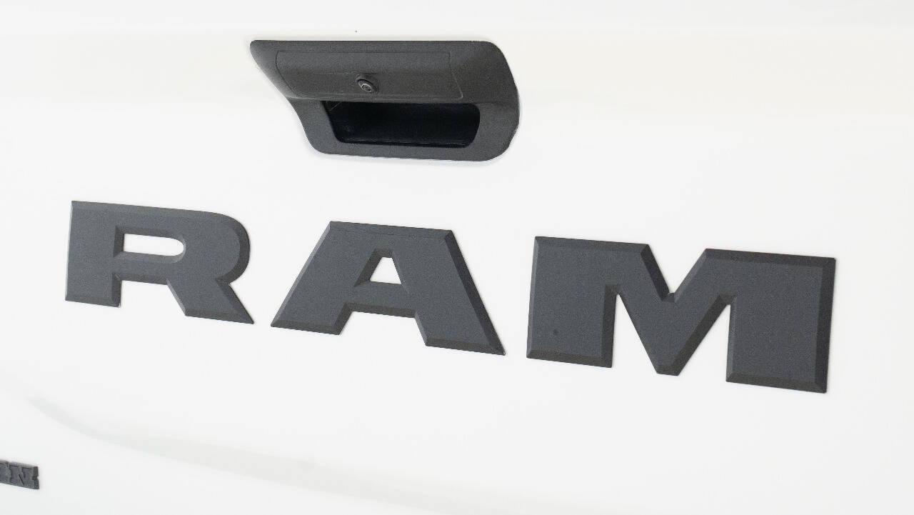 Used 2026 RAM 3500 Big Horn AWD/4WD image 19
