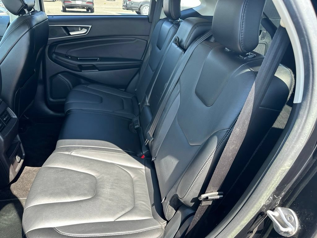 Used 2018 Ford Edge Titanium AWD/4WD image 23
