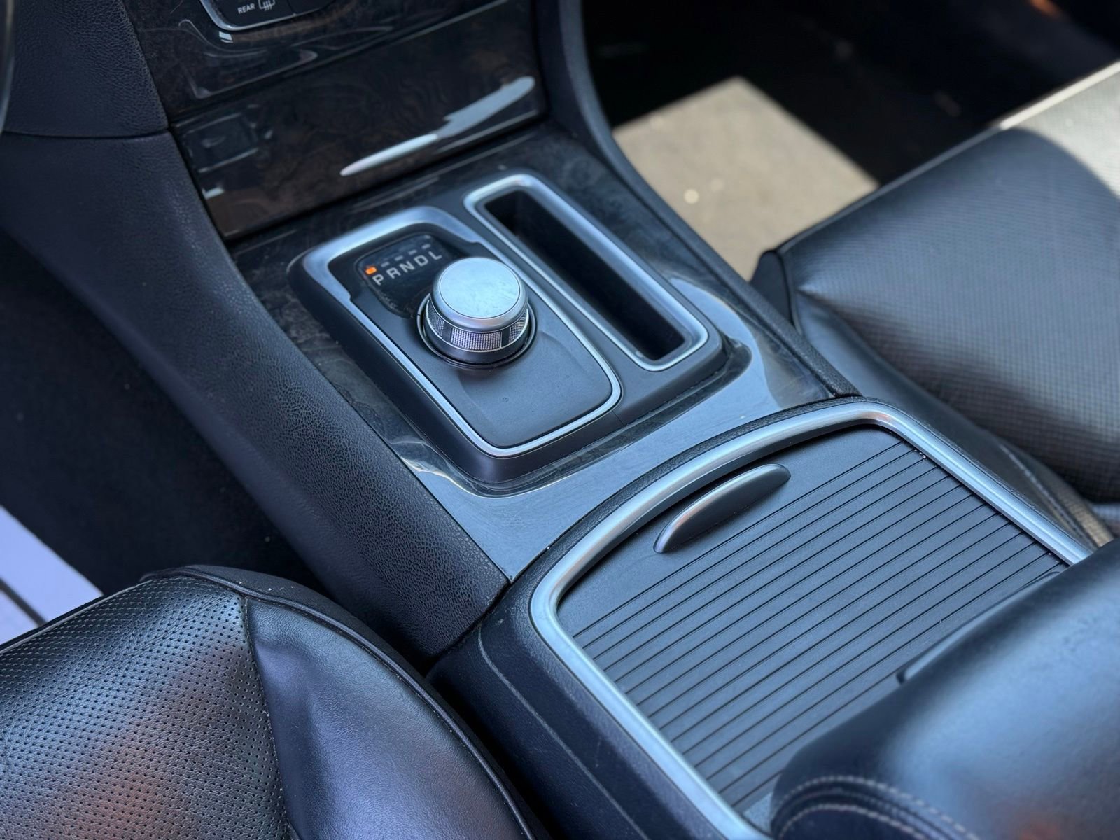 Used 2020 Chrysler 300 Limited RWD image 20
