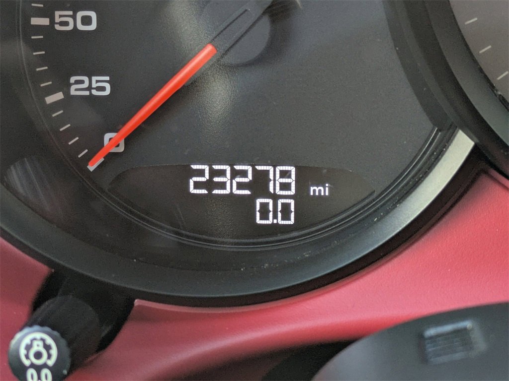 Used 2017 Porsche 718 Boxster S image 23