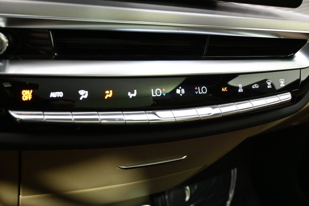 New 2025 Cadillac Lyriq Sport w/ Nappa Leather Package AWD/4WD image 27
