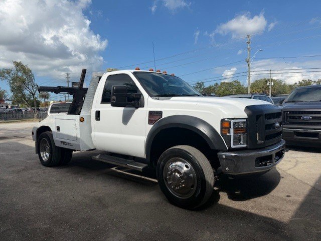 Used 2008 Ford F550 2WD Regular Cab Super Duty image 3