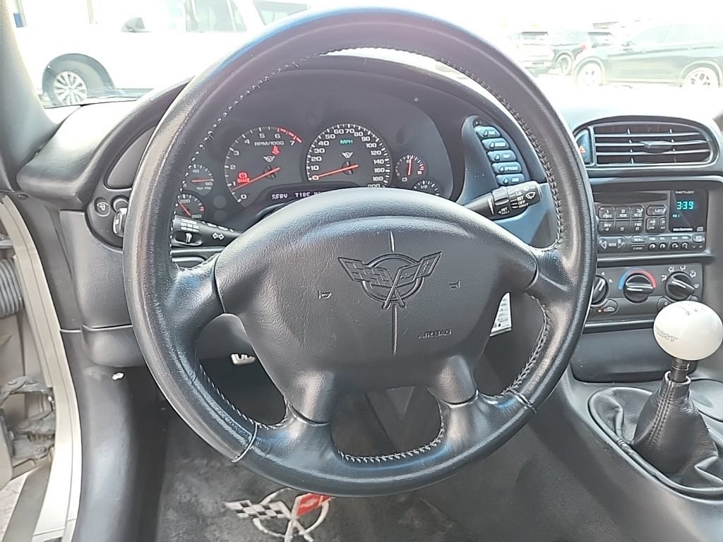 Used 1999 Chevrolet Corvette Coupe w/ Lighting Pkg RWD image 13