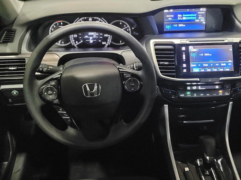 Used 2017 Honda Accord EX image 22