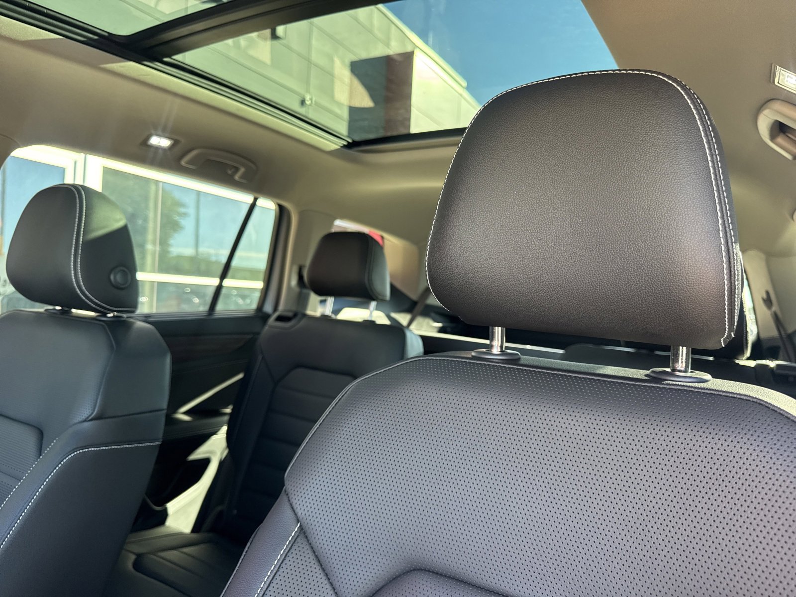 New 2026 Volkswagen Atlas SEL image 18