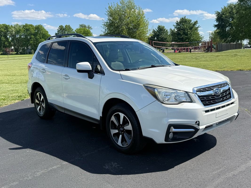 Used 2017 Subaru Forester 2.5i Limited AWD/4WD image 3