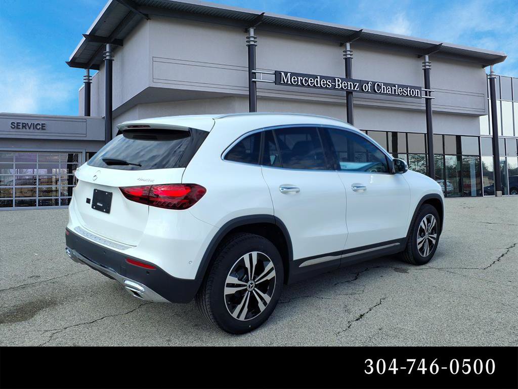 Used 2026 Mercedes-Benz GLA 250 4MATIC image 3