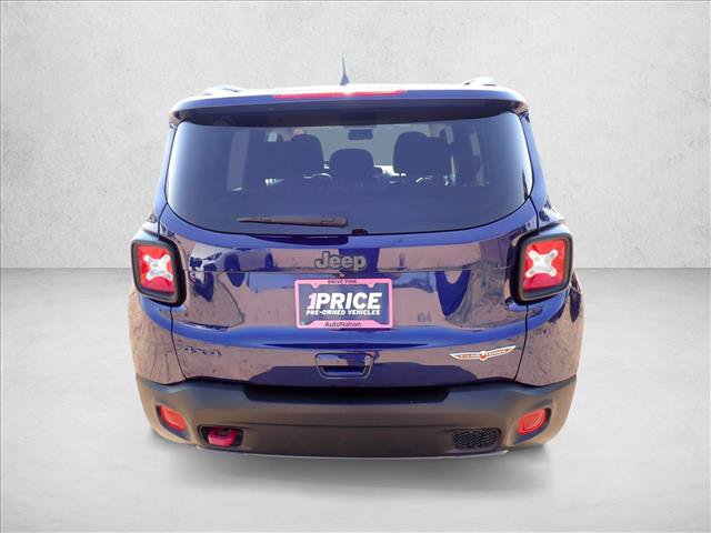 Used 2020 Jeep Renegade Trailhawk w/ Cold Weather Group AWD/4WD image 3