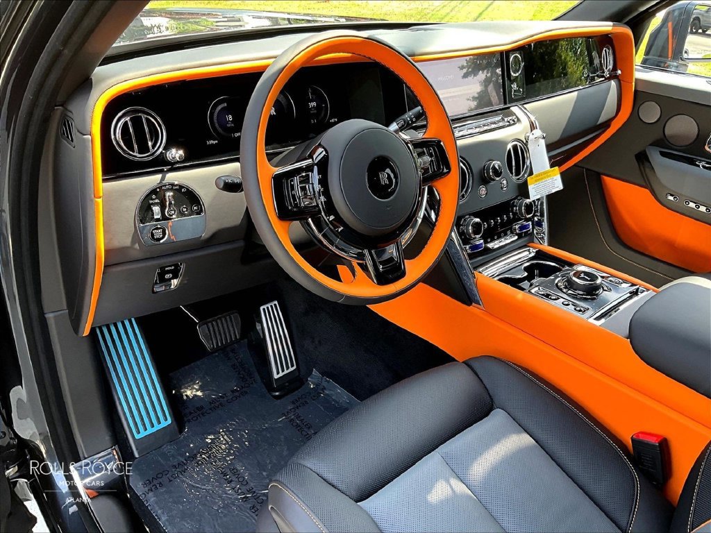 New 2027 Rolls-Royce Cullinan AWD/4WD image 6