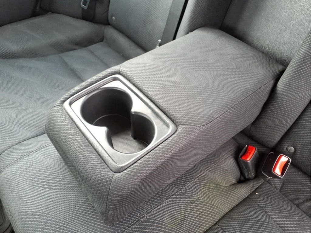 Used 2017 Honda Accord EX image 31