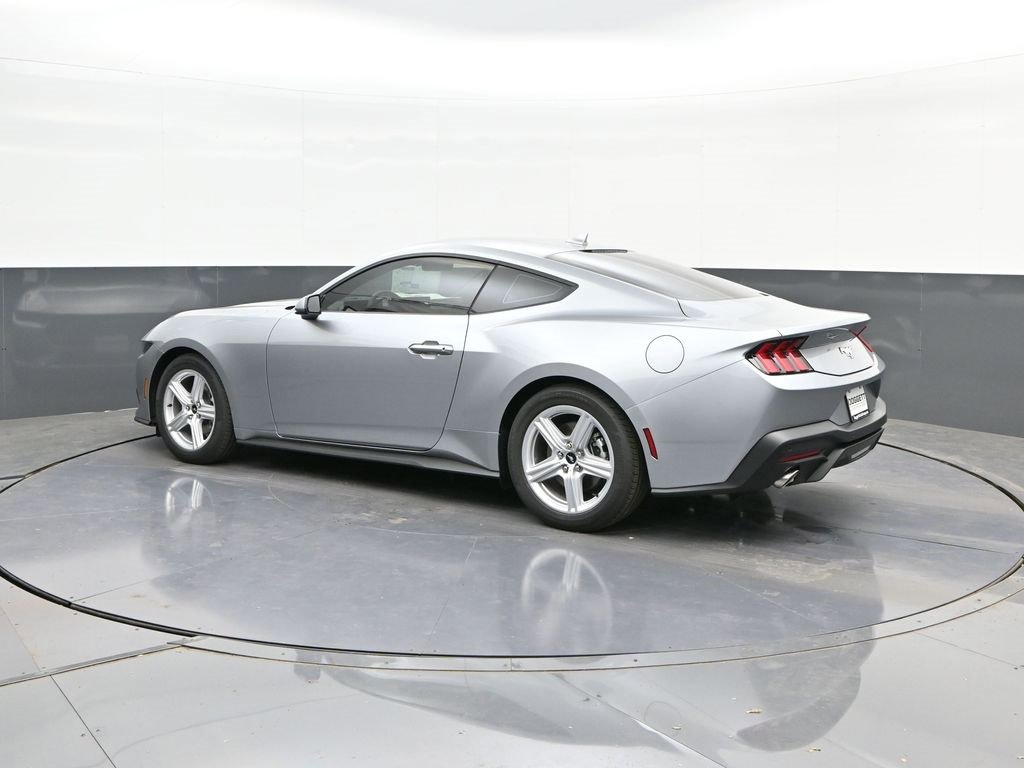 New 2026 Ford Mustang Coupe image 5