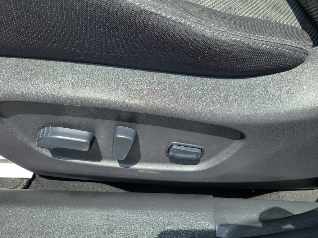 Used 2021 Nissan Rogue Sport SV FWD image 54