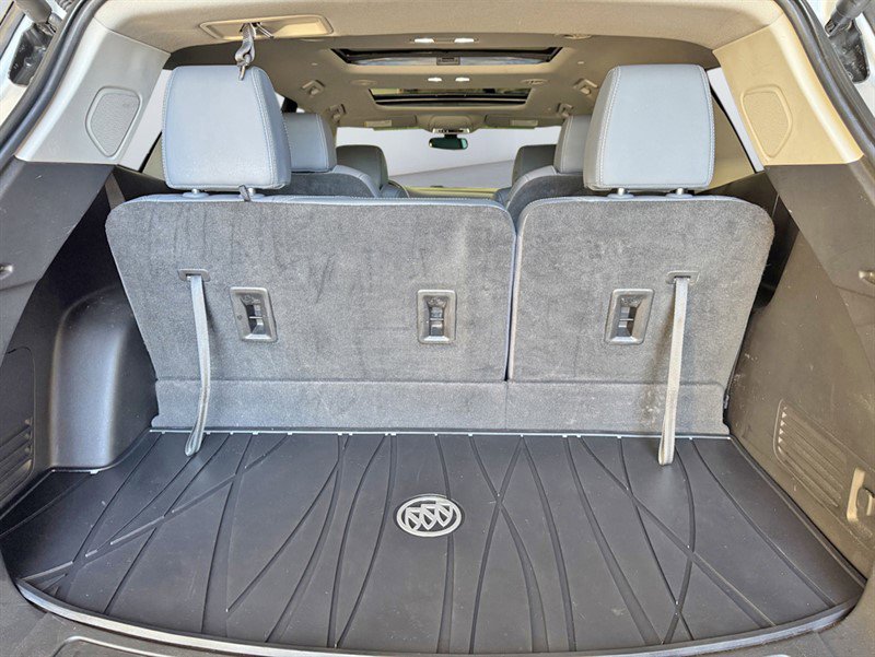 Used 2021 Buick Enclave Essence w/ Sport Touring Edition image 22