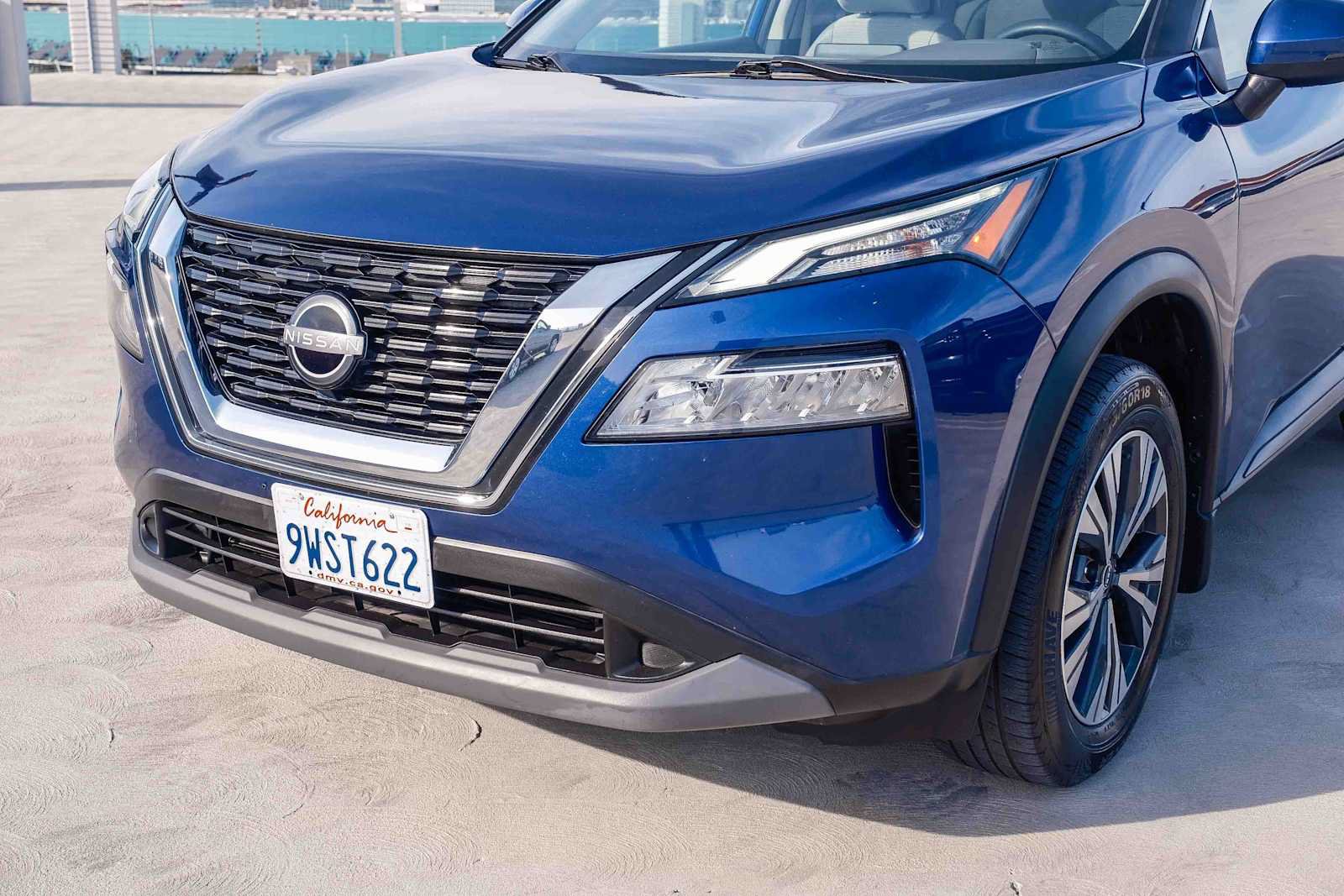 Used 2023 Nissan Rogue SV FWD image 11