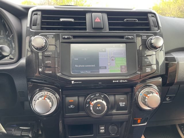 Used 2019 Toyota 4Runner TRD Off-Road Premium AWD/4WD image 25