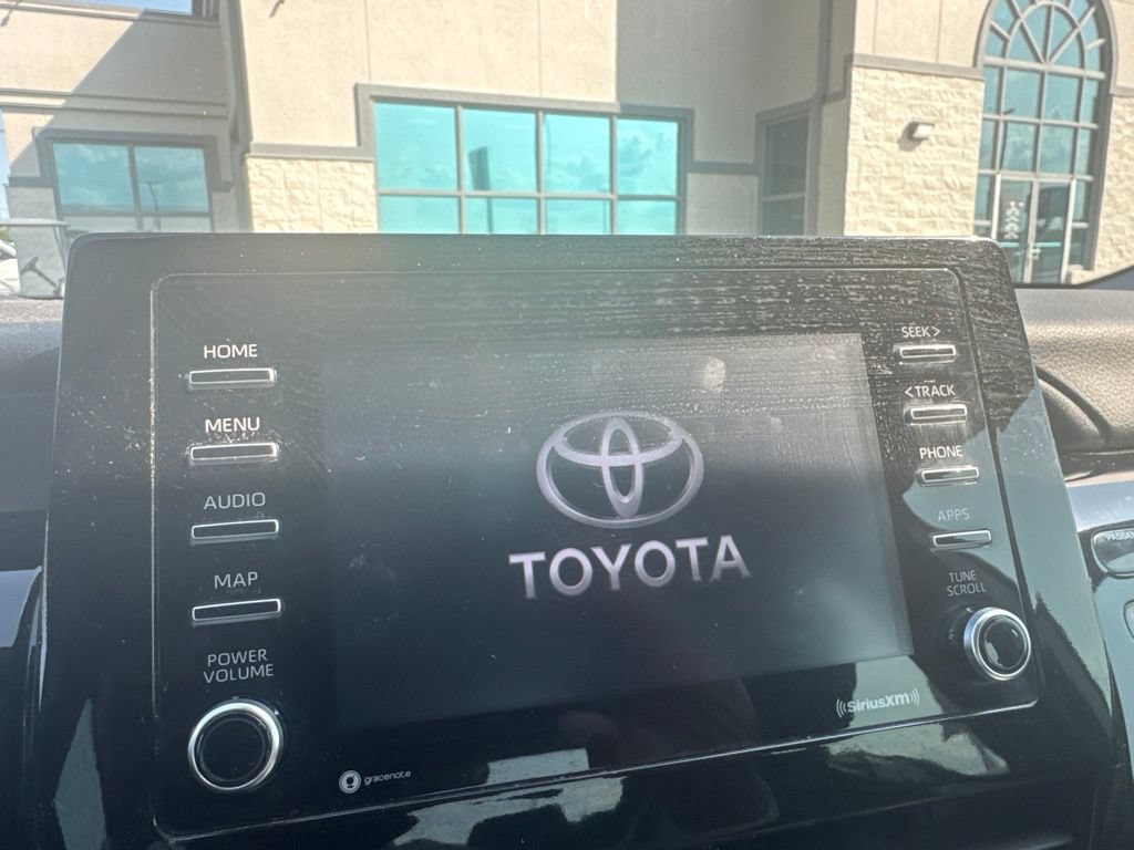 Used 2023 Toyota Camry SE FWD image 12