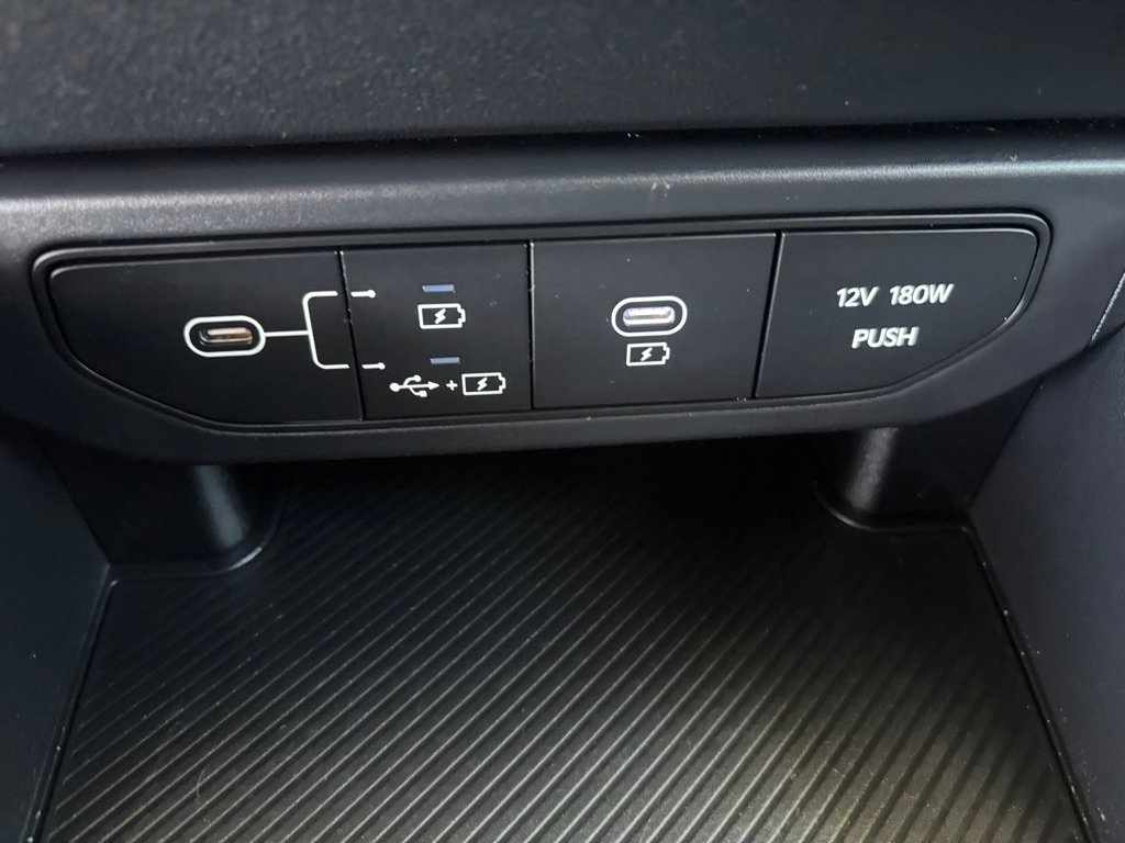 Used 2025 Kia K4 LX FWD image 15