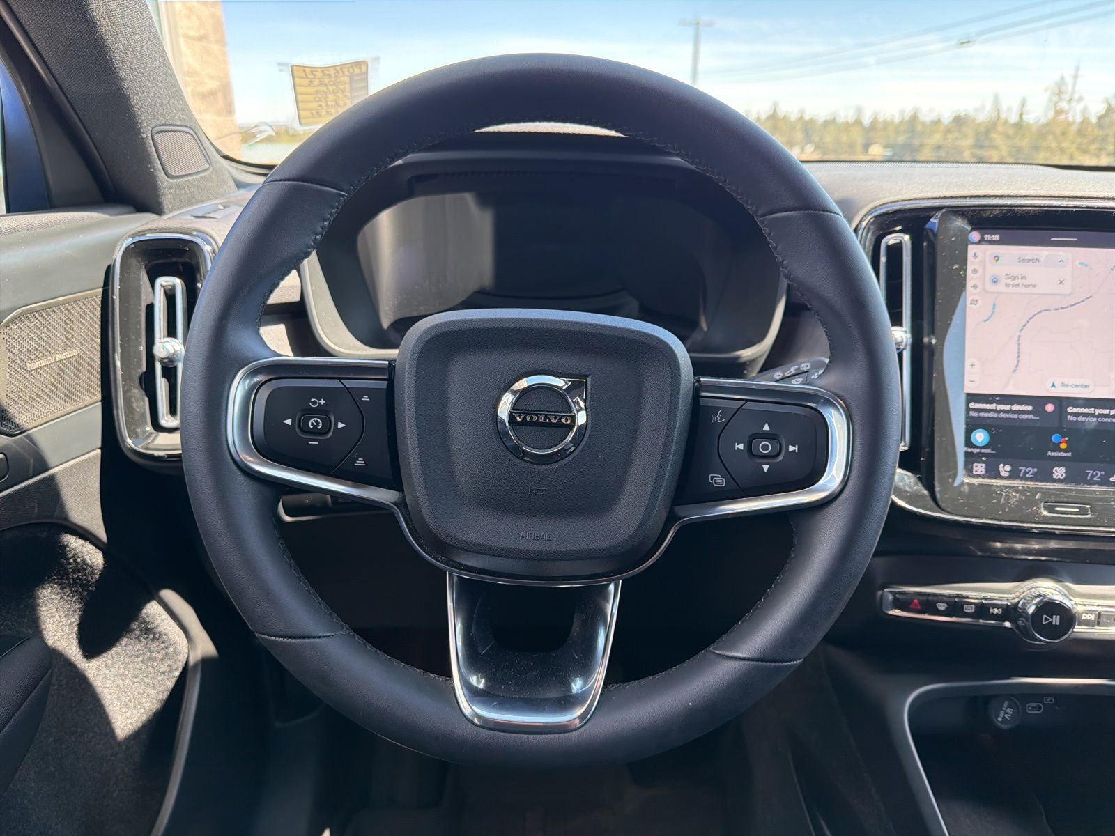 Used 2023 Volvo XC40 Recharge Ultimate w/ Protection Package Premier AWD/4WD image 11