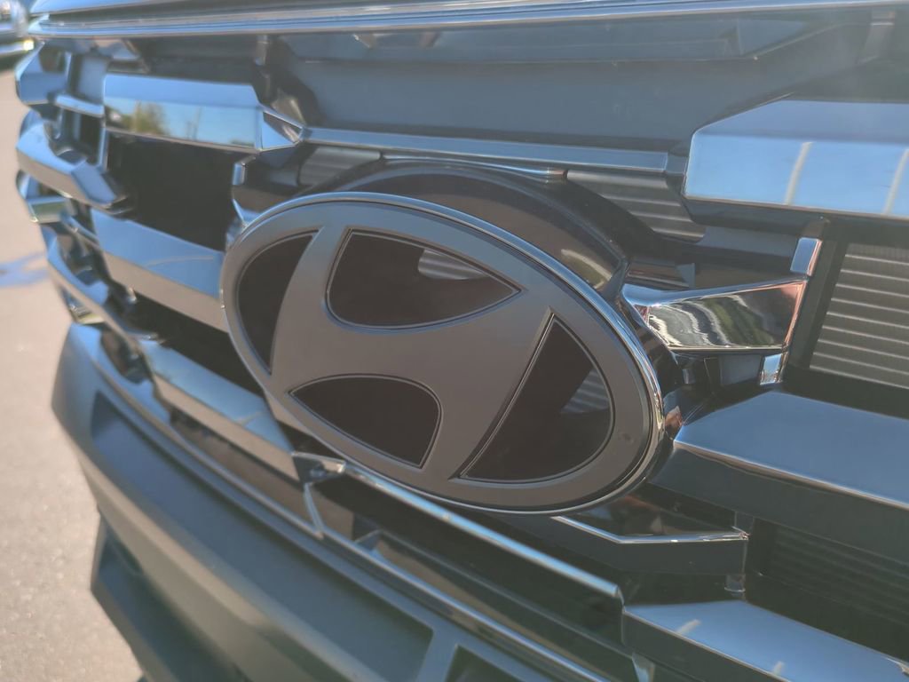 New 2026 Hyundai Tucson XRT image 13