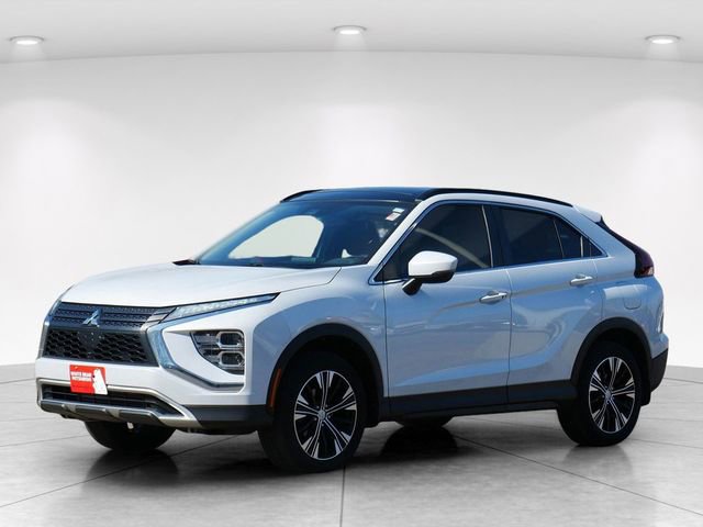 Used 2022 Mitsubishi Eclipse Cross SE AWD/4WD image 2