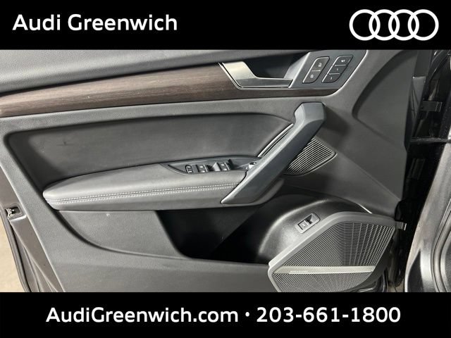 Used 2023 Audi Q5 2.0T Premium Plus w/ Premium Plus Package AWD/4WD image 21