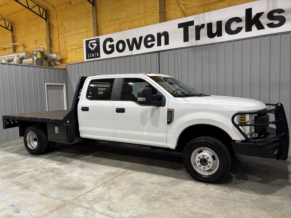 Used 2019 Ford F350 XL w/ Power Equipment Group image 3