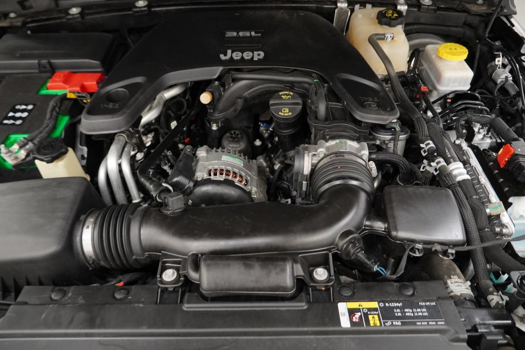 Certified 2020 Jeep Wrangler Sport AWD/4WD image 46