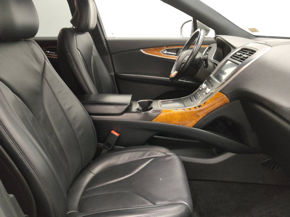 Used 2018 Lincoln MKX Reserve image 21