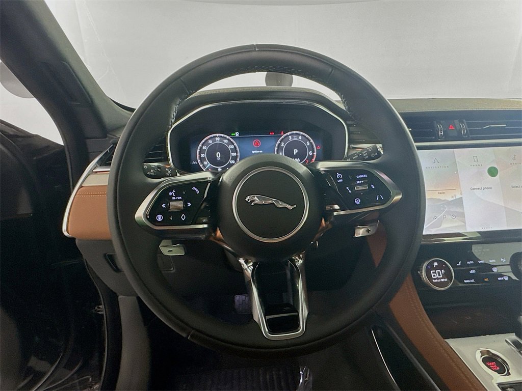 New 2026 Jaguar F-PACE R-Dynamic S image 11