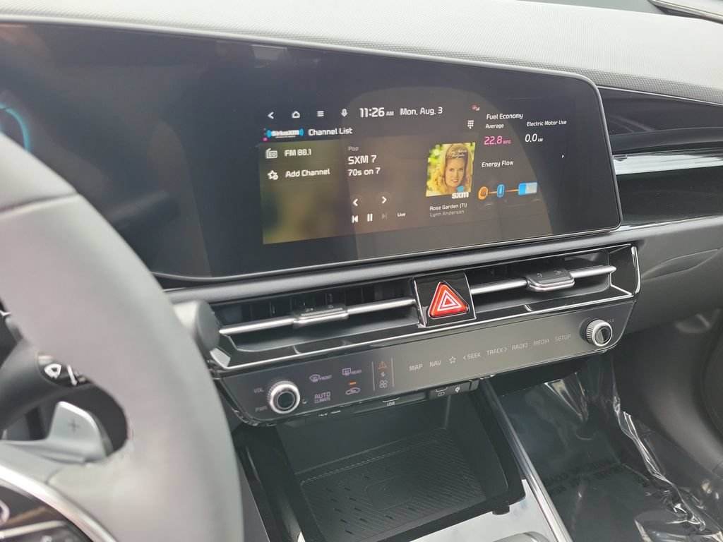 New 2026 Kia Niro FWD image 18