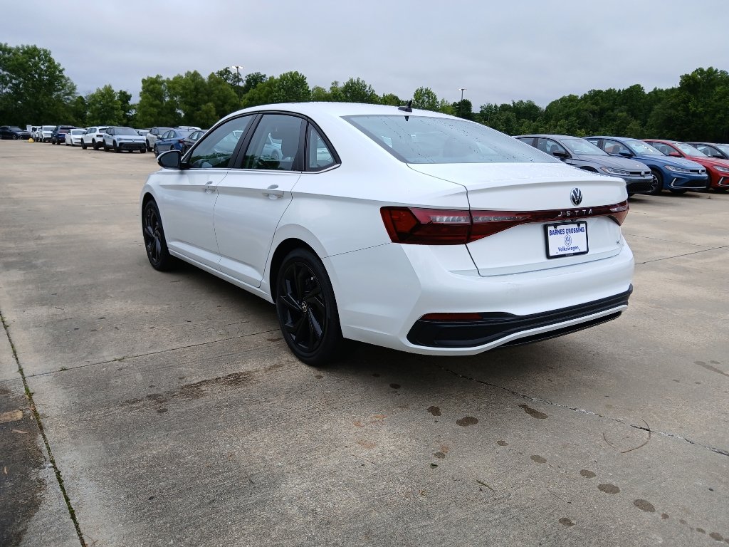 New 2026 Volkswagen Jetta SE FWD image 3