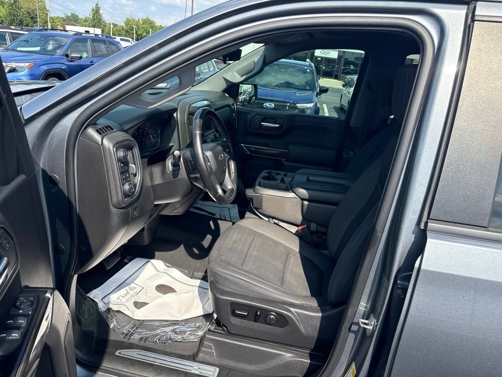 Used 2019 Chevrolet Silverado 1500 RST w/ All-Star Edition AWD/4WD image 8