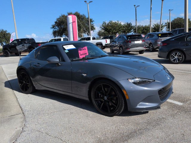 Used 2021 MAZDA MX-5 Miata RF Grand Touring RWD image 2
