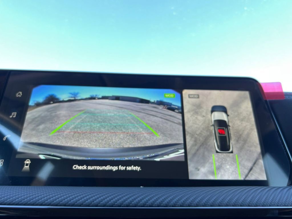 New 2026 Nissan Kicks SR image 9